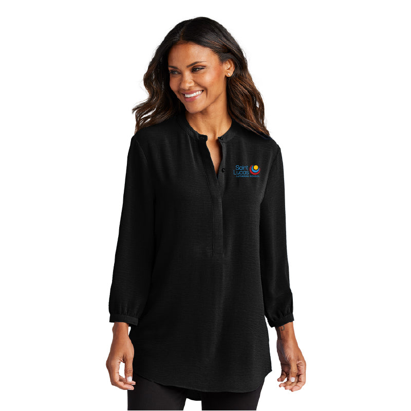 Port Authority® Women's 3/4-Sleeve Textured Crepe Tunic